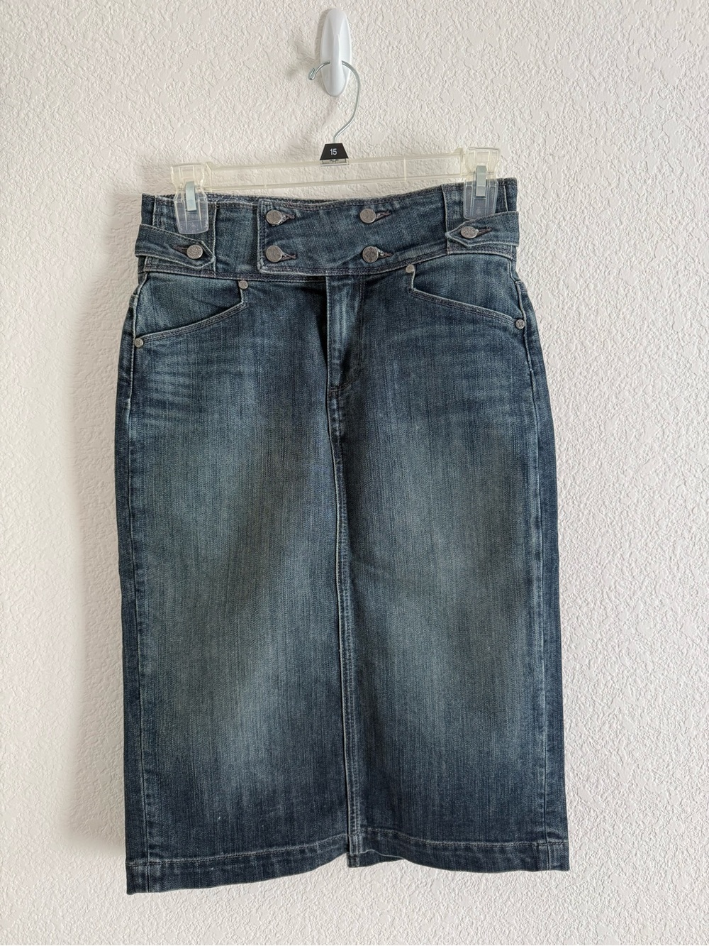 PAIGE Women’s Westgate Denim Skirt in Faded Blue